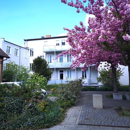 Pb Ferienwohnungen - Fewo 3 - Stilvoll Eingerichtetes Studio Im Herzen Senftenbergs Eksteriør billede